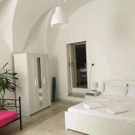 度假居 Medieval Terraced House In Vecchia 维耶斯泰