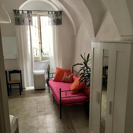 Medieval Terraced House In Vecchia Holiday home